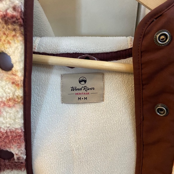 Wind river jacket - Picture 2 of 3